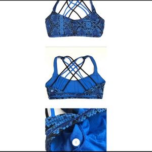 Lululemon sports bra Free to be Wild